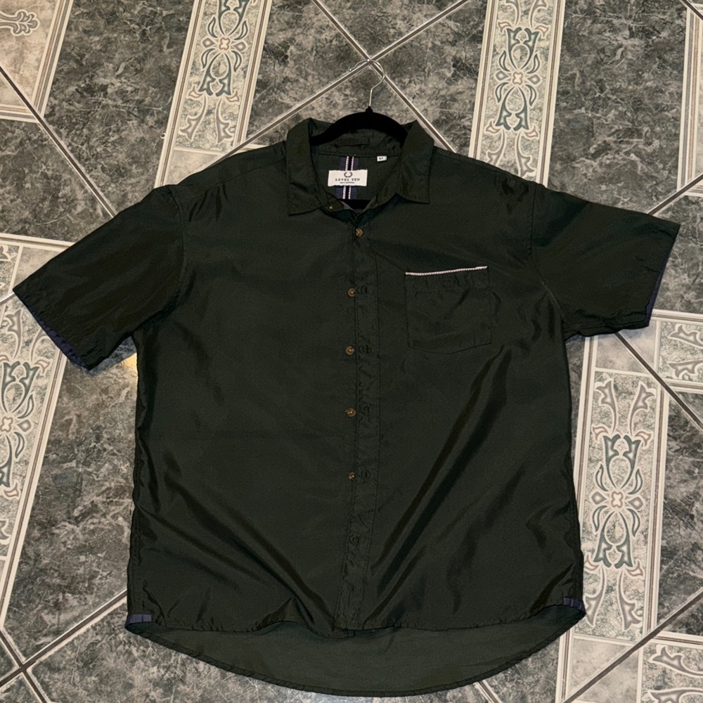Men's Dark Green Short Sleeve Shirt
